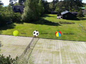 Unique Place With Tennis Court For The Active in Nykøbing Sjælland